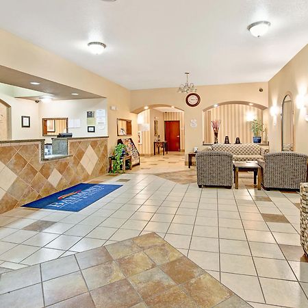 Baymont By Wyndham Decatur Hotel Exterior photo